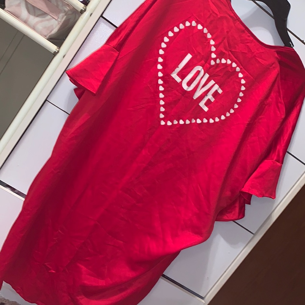 VICTORIA secret pink Red/Silky robe, Drapes down front/Ties in front /One SIZE